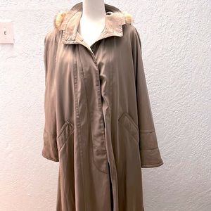 Vintage  Classique Hooded Trench Coat